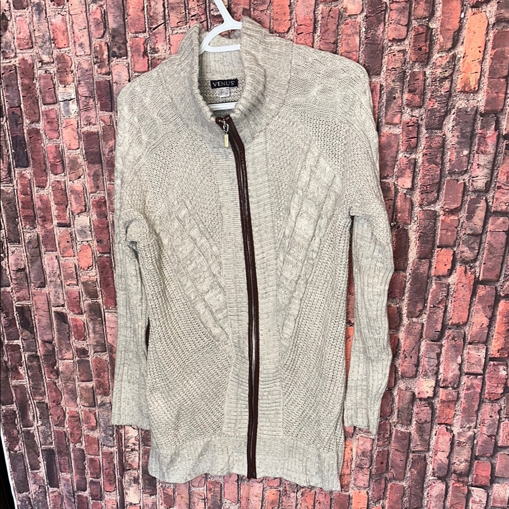 Venus Beige Cable Knit Full-Zip women Sweater Medium